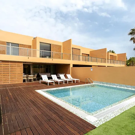 Salgados Premium By Da'home * אלבופיירה